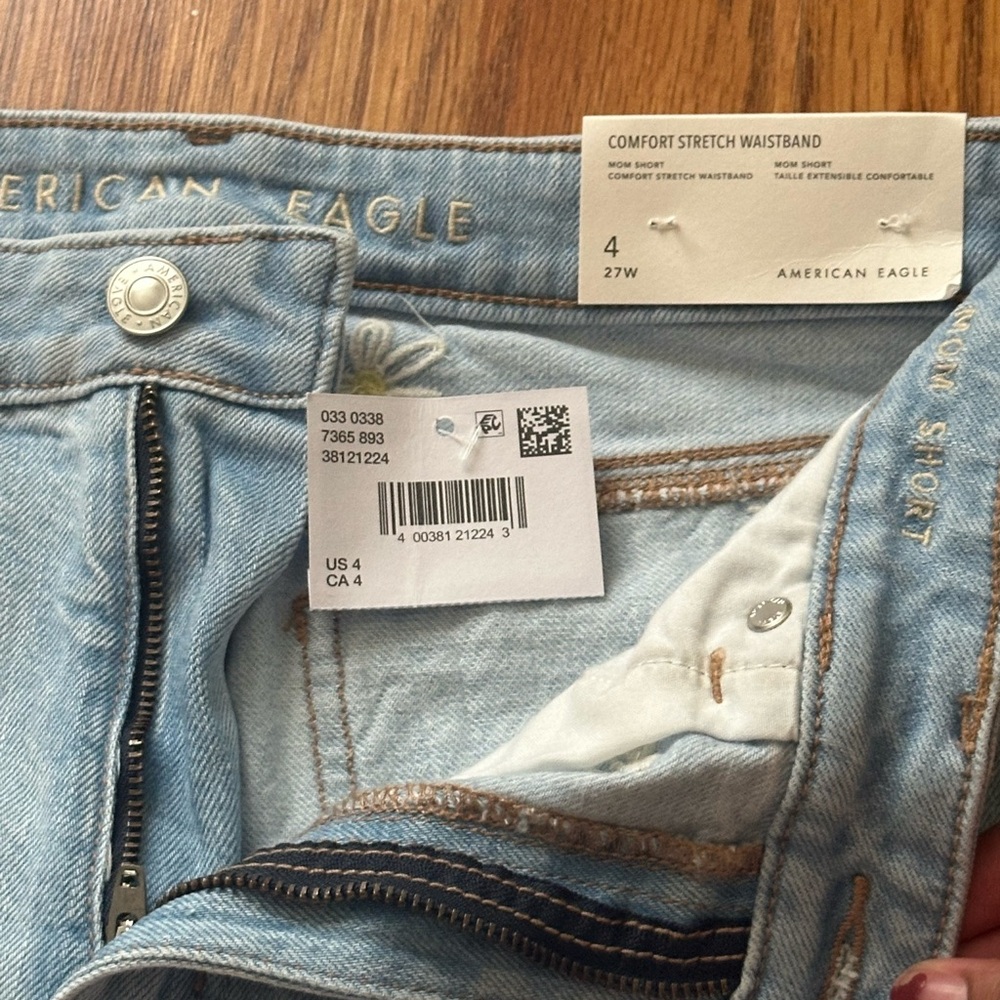 American Eagle mom short - Picture 4 of 6